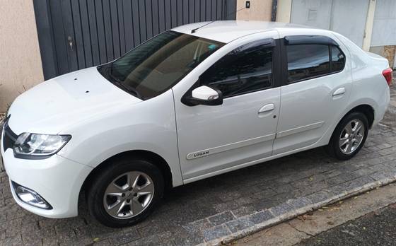 RENAULT LOGAN 1.6 DYNAMIQUE 8V FLEX 4P AUTOMATIZADO RENAULT LOGAN 1.6 DYNAMIQUE 8V FLEX 4P AUTOMATIZADO